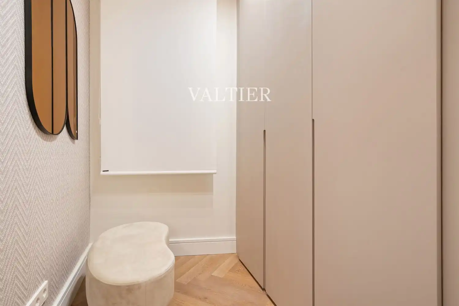 Bedroom of Flat for sale in Madrid  with Air Conditioner, Heating and Terrace