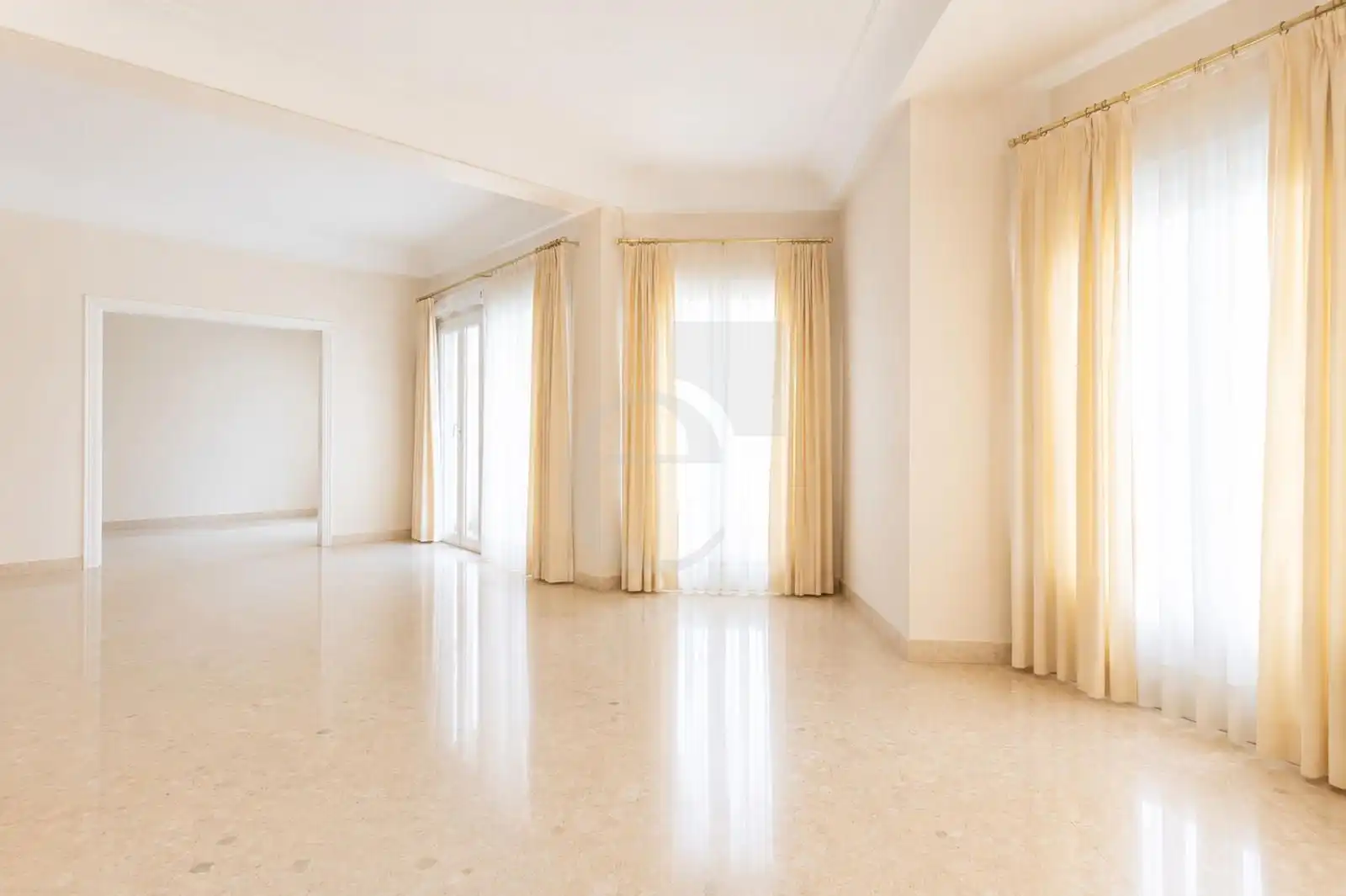Wohnzimmer von Wohnung zum Verkauf in Valencia mit Klimaanlage, Terrasse und Abstellraum
