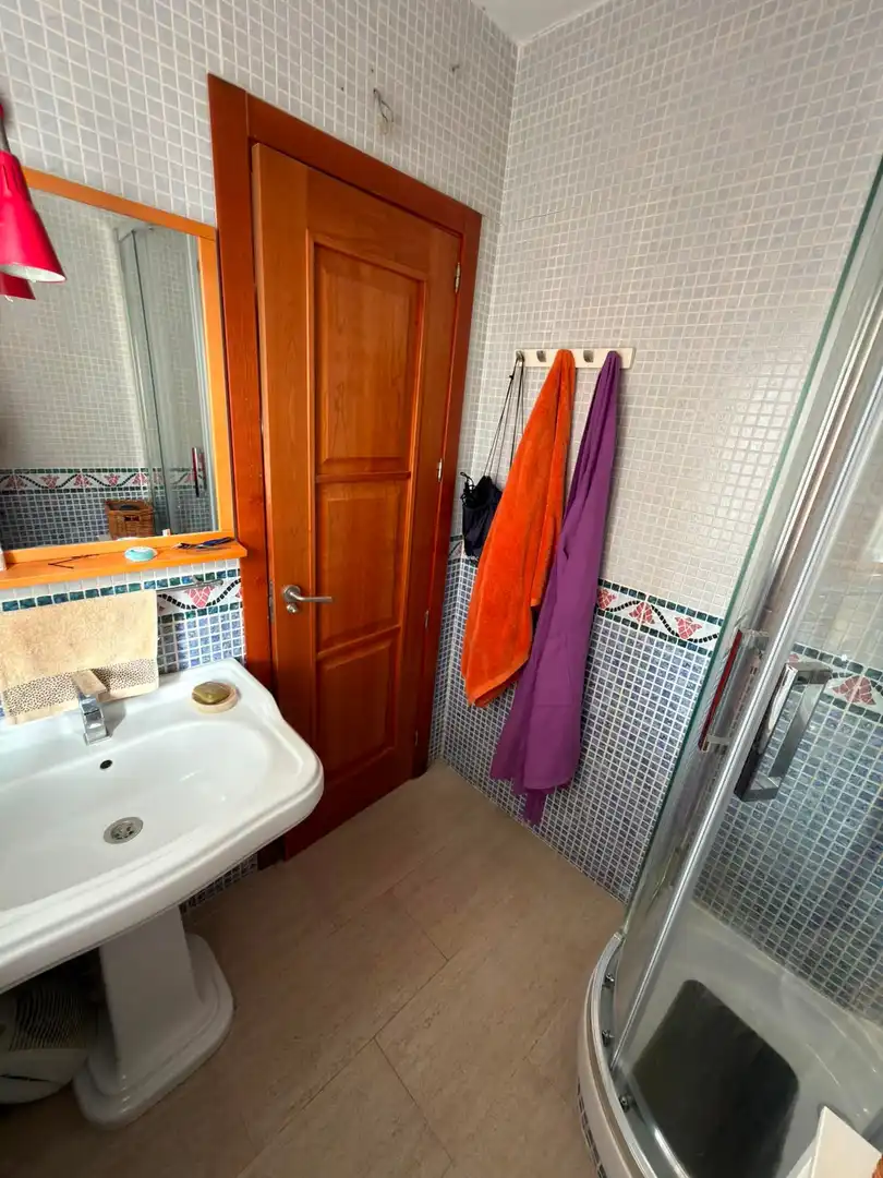 Bathroom of Houses for sale in Ontígola  with Air Conditioner, Heating and Private garden