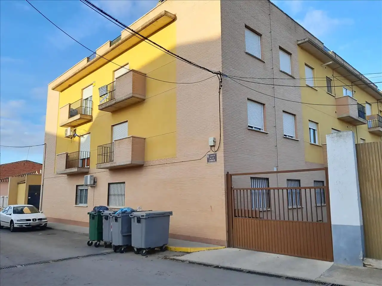 Vista exterior de Piso en venta en Pozuelo de Calatrava