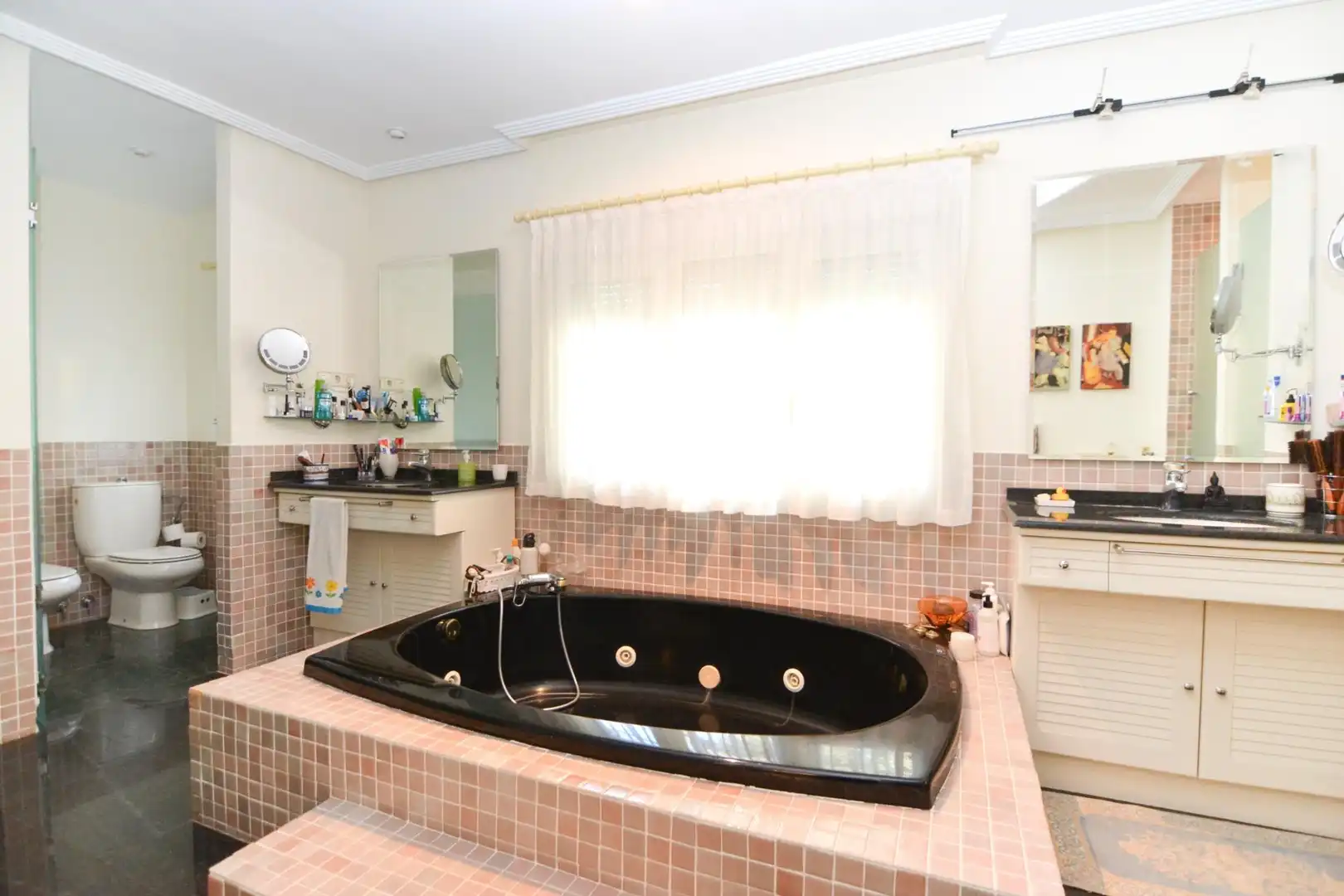 Bathroom of Houses for sale in Villanueva de la Cañada  with Air Conditioner, Private garden and Terrace
