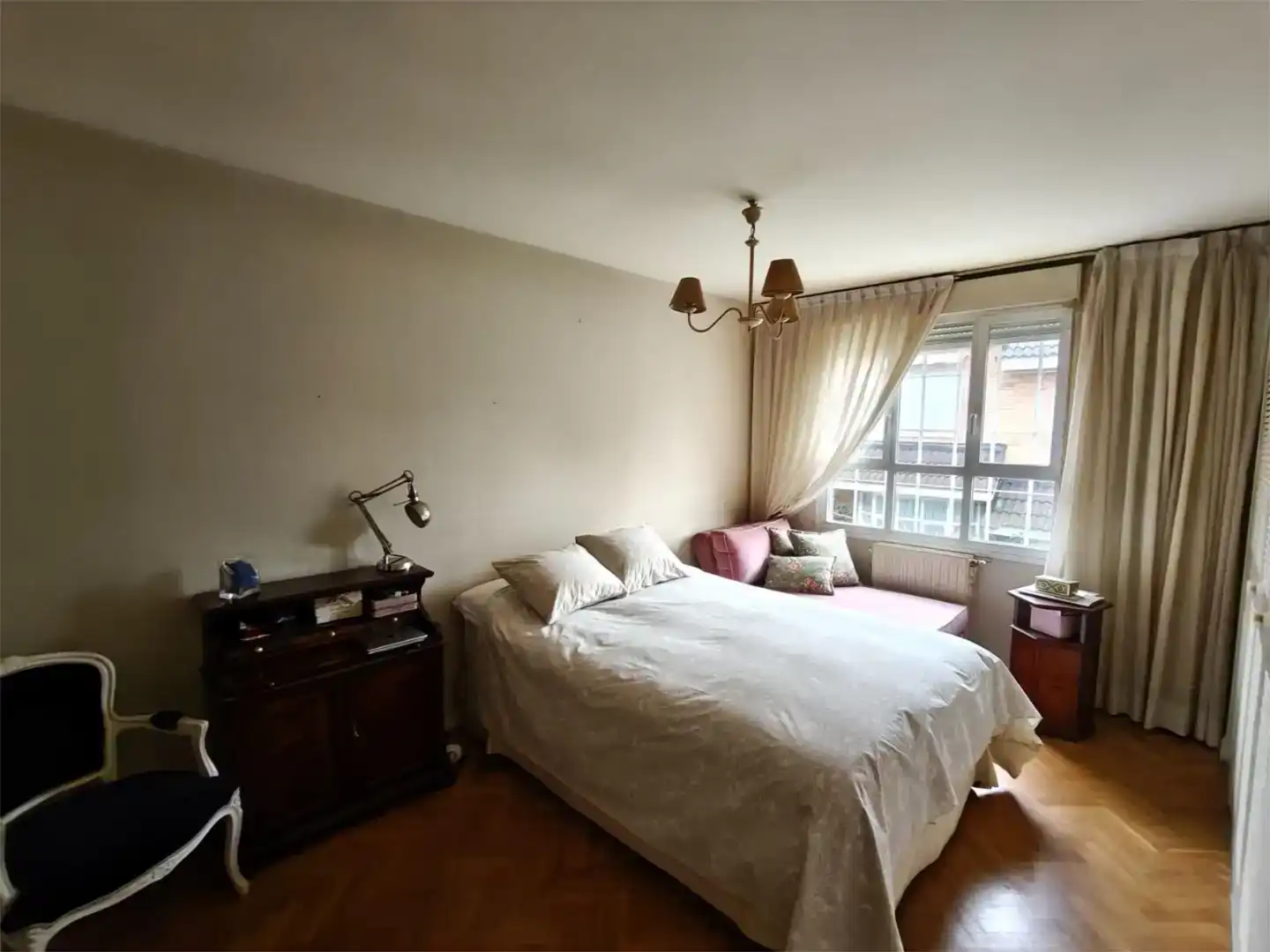 Dormitori de Casa adosada en venda en  Madrid Capital amb Aire condicionat