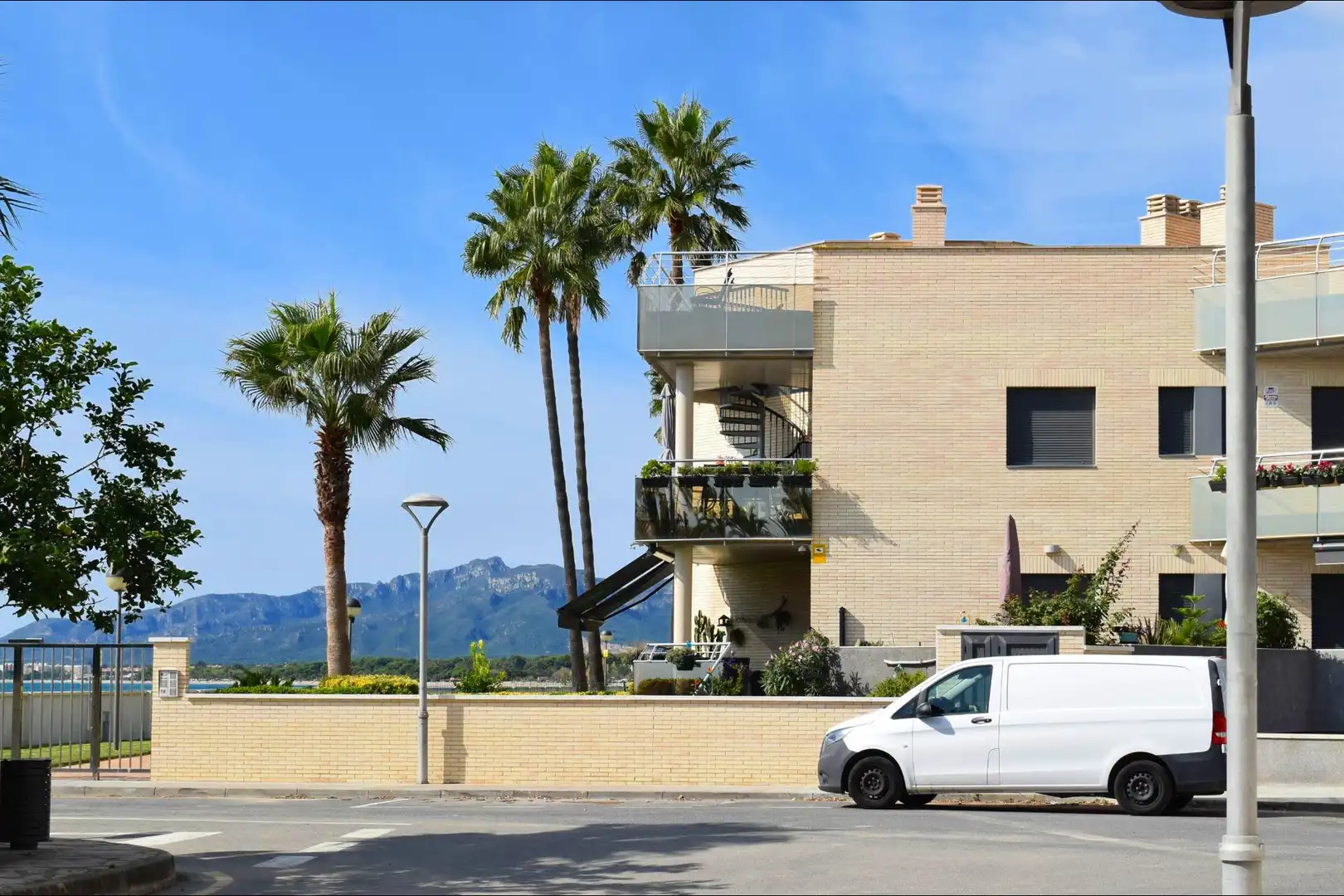 Dachboden zum Verkauf in Carrer BARQUERES DE LES, Platja de Mont-roig