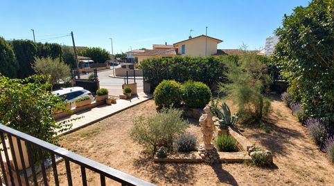 Chalet grande con amplio jardin y piscina, imagen 4
