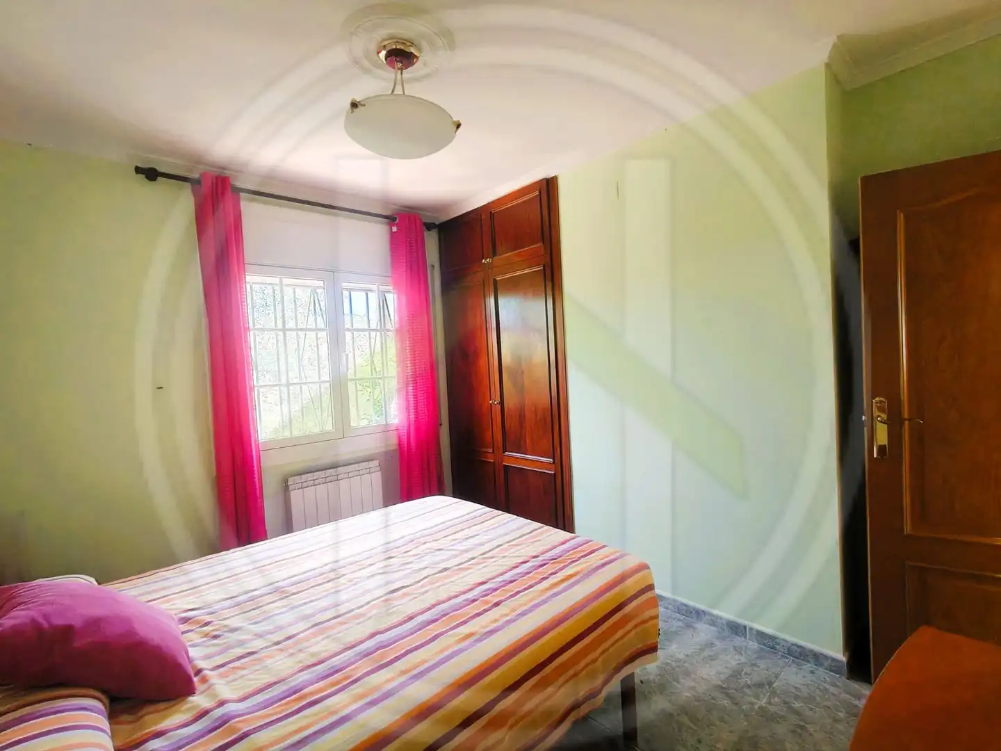 Habitación de Casa o chalet en venta en Cànoves I Samalús con Calefacción, Jardín privado y Terraza
