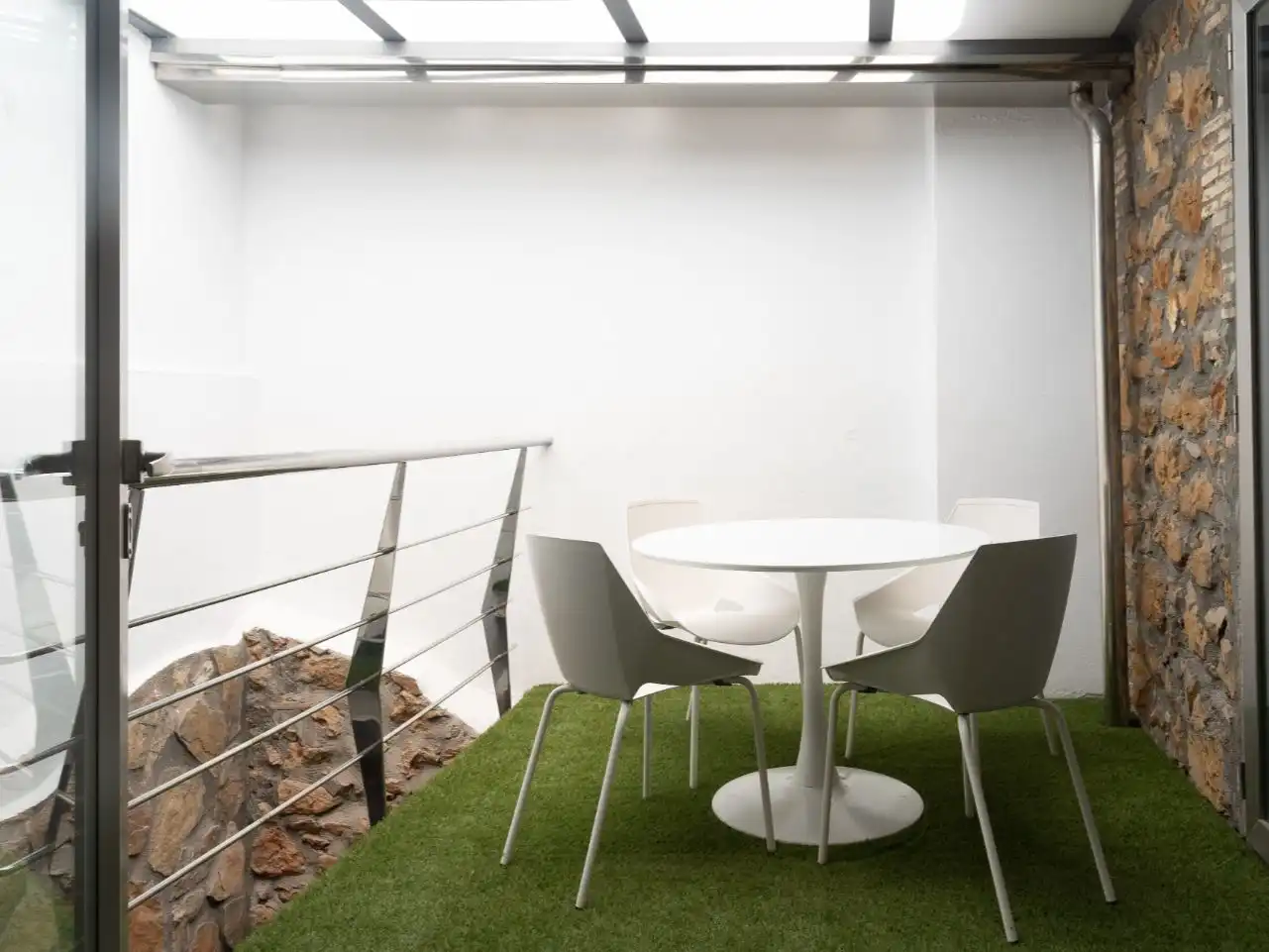 Terraza de Oficina de alquiler en Dénia con Aire acondicionado, Calefacción y Amueblado
