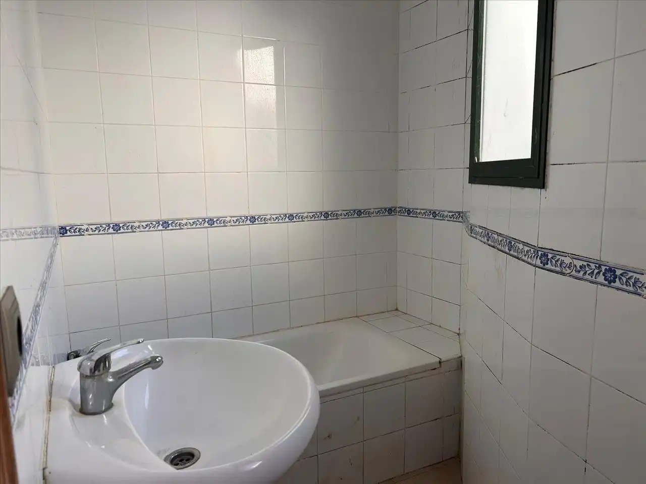 Badezimmer von Wohnung zum Verkauf in Hinojos