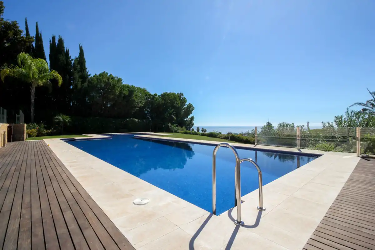 Piscina de Casa adosada de lloguer en Marbella amb Aire condicionat, Terrassa i Piscina