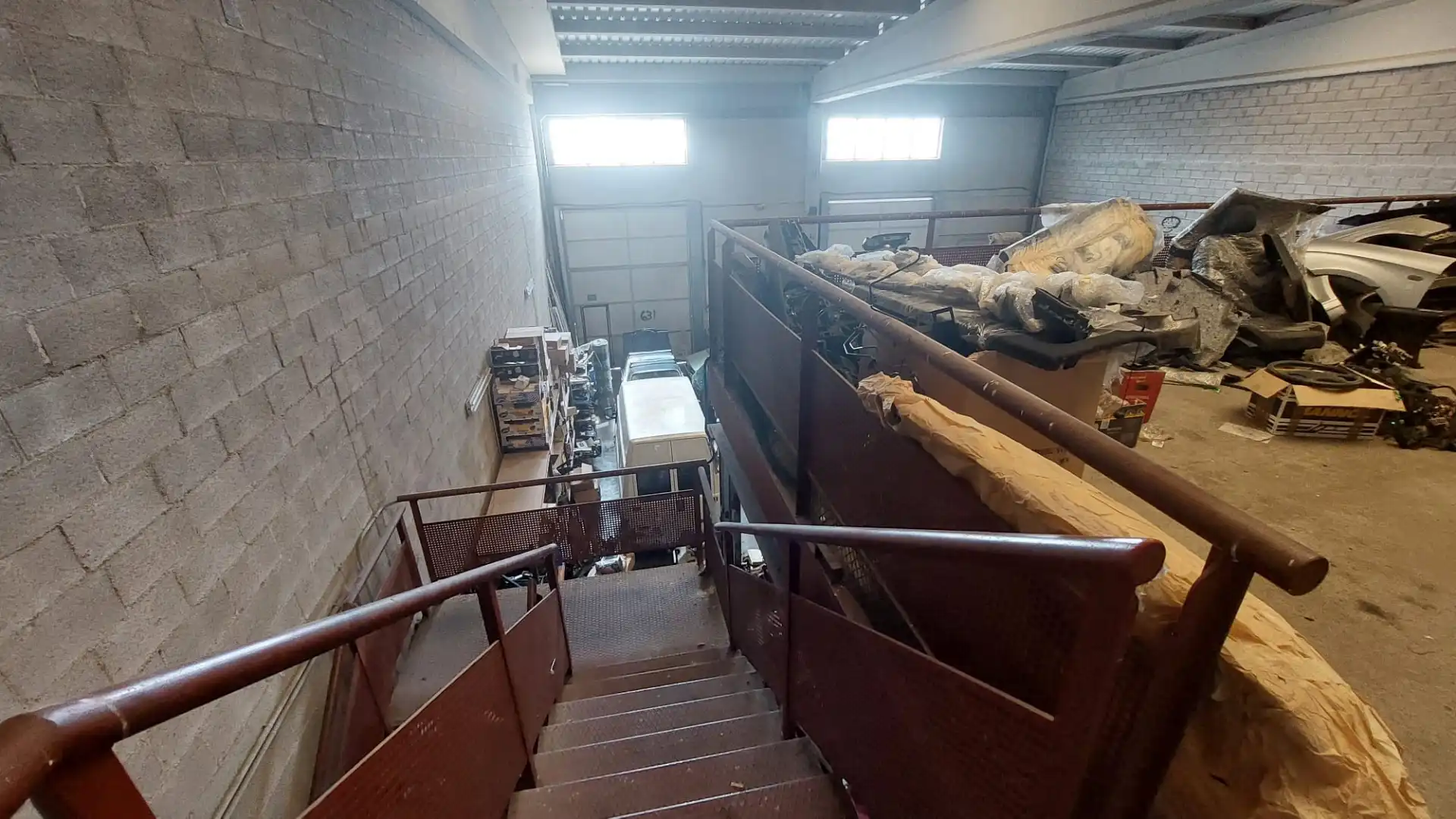 Nave industrial en venta en Parla con Alarma