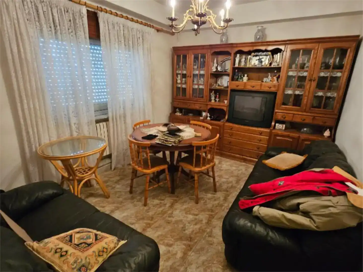 Sala d'estar de Pis en venda en Herrera de Pisuerga amb Balcó