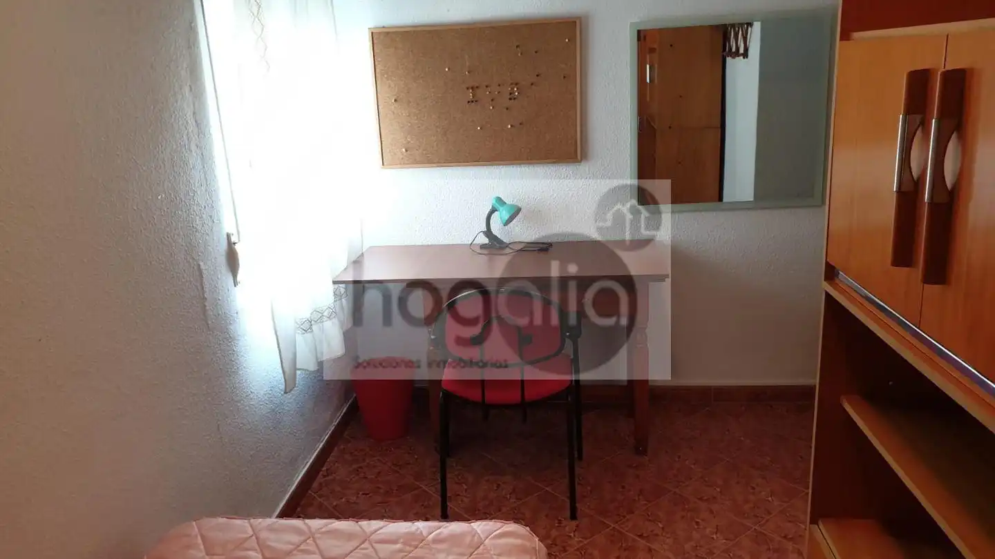 Flat for rent in Sevilla, Sevilla