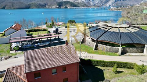 Foto 2 de Casa o xalet en venda a Calle Solasierra, 65, Riaño, León