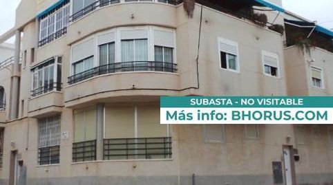 Foto 2 de Piso en venta en Diego Ramirez Pastor, 261, Avenida Habaneras - Curva de Palangre, Torrevieja