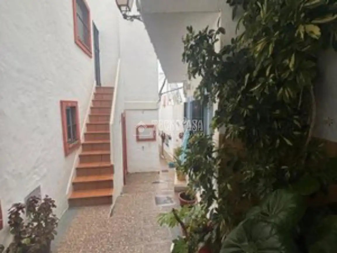 Vista exterior de Pis en venda en Conil de la Frontera