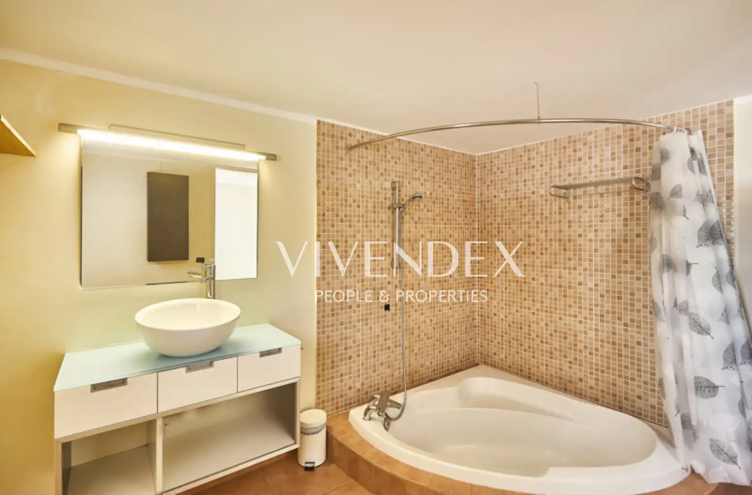 Bathroom of Detached homes for sale in Barcelona  with Terrace