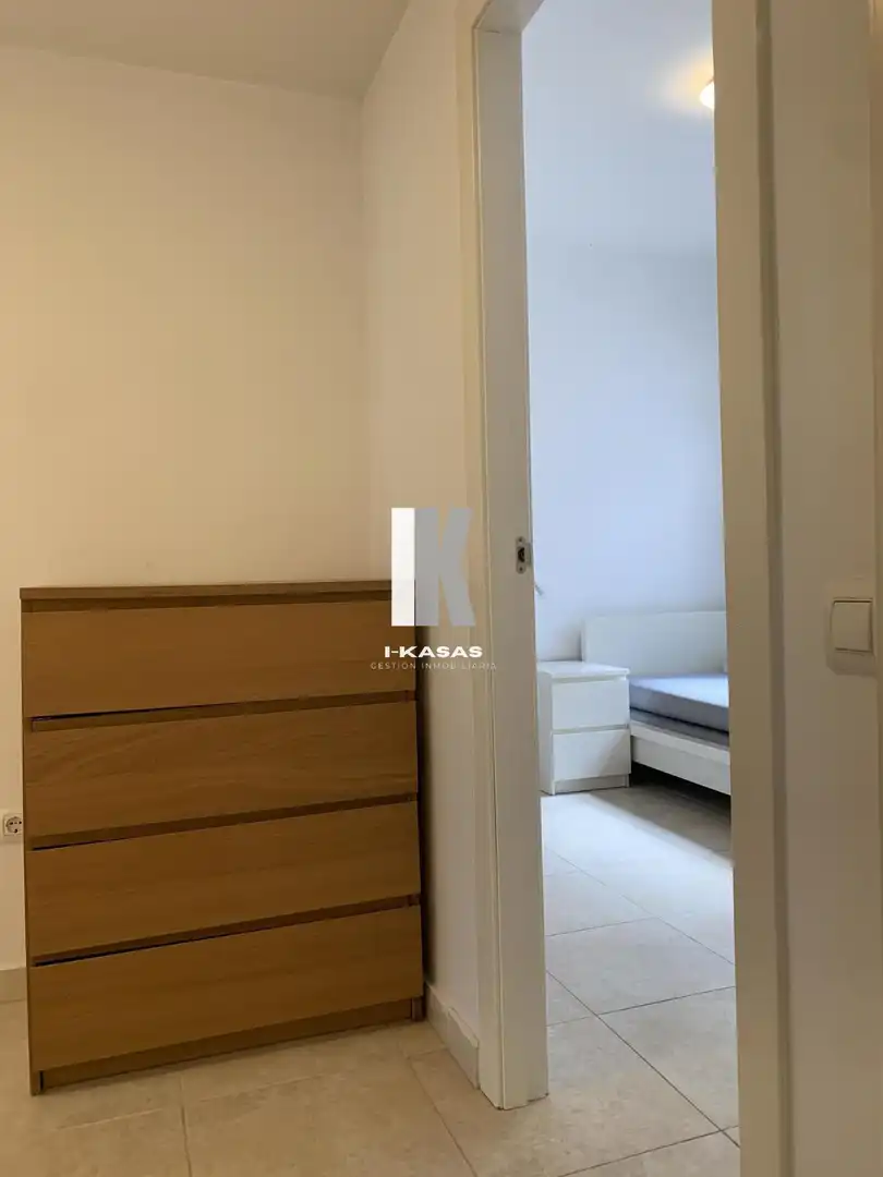 Bedroom of Flat for sale in El Puerto de Santa María  with Air Conditioner, Terrace and Storage room
