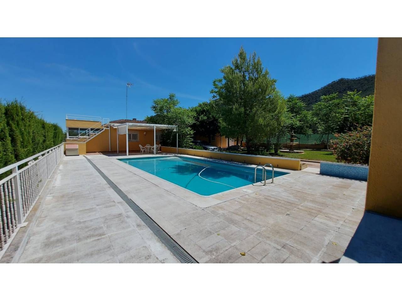 Piscina de Casa o xalet en venda en La Pobla de Tornesa amb Terrassa i Piscina