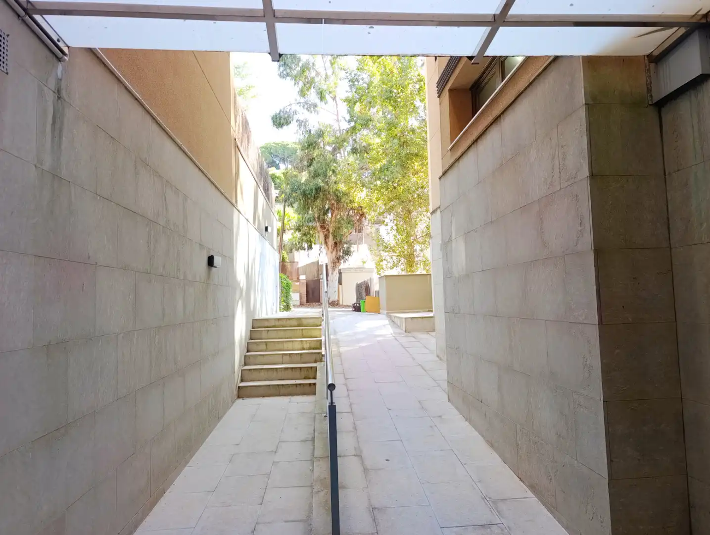 Vista exterior de Pis en venda en Arenys de Mar amb Aire condicionat, Calefacció i Forn