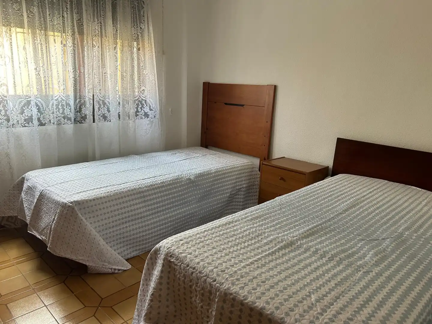 Dormitori de Casa o xalet de lloguer en Alborache amb Aire condicionat, Jardí privat i Terrassa