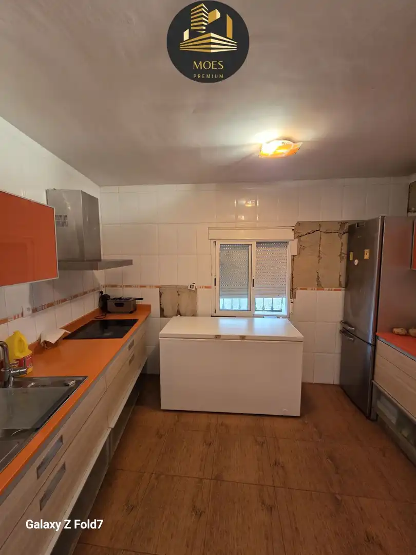 Cuina de Casa o xalet en venda en Jaén amb Aire condicionat, Calefacció i Terrassa