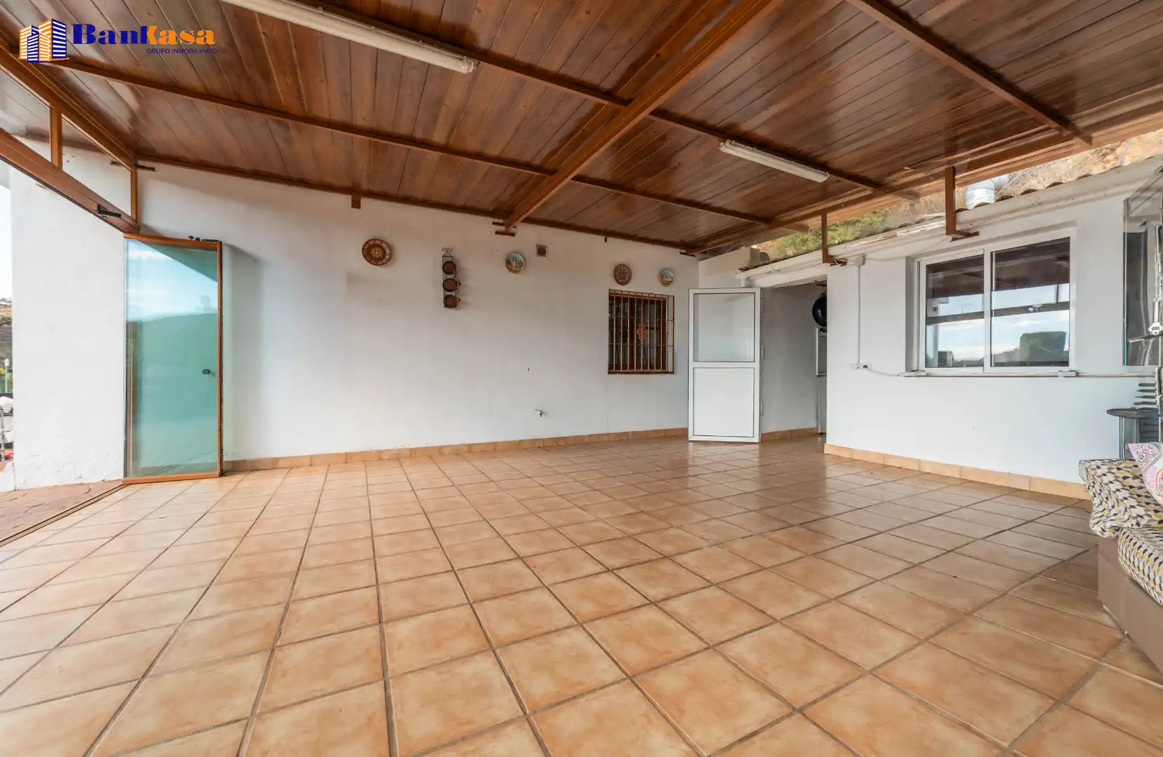 Casa o chalet en venta en Casabermeja con Jardín privado, Piscina y Amueblado