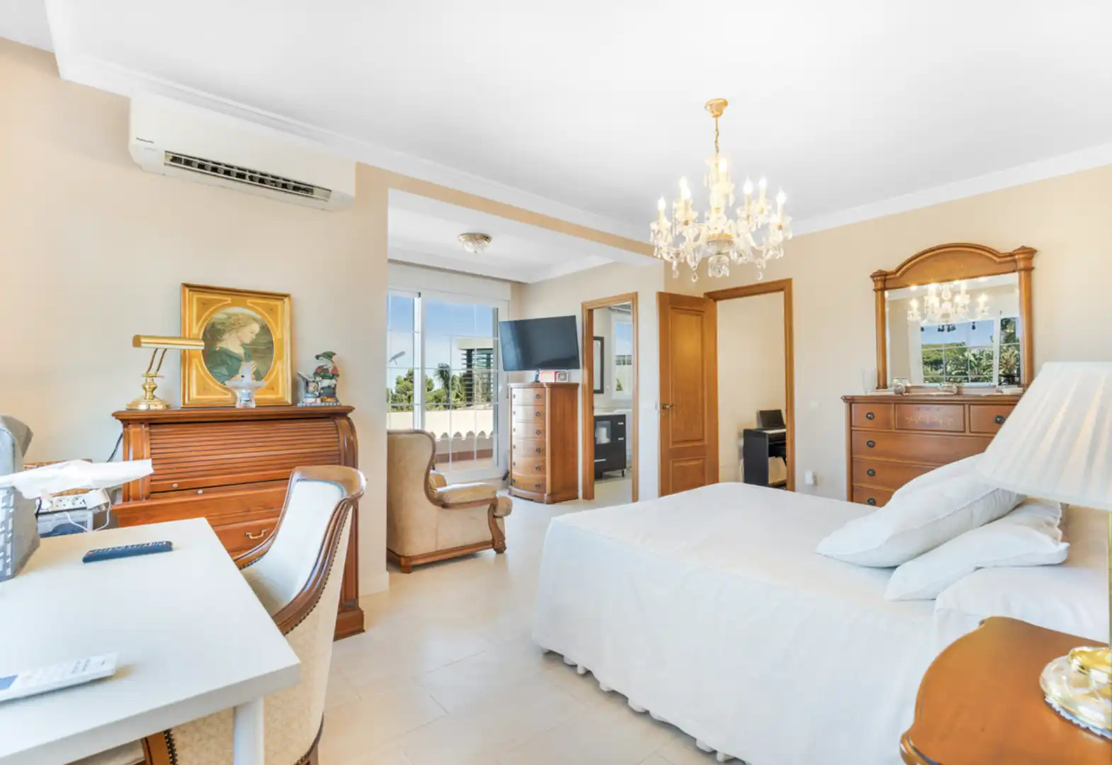 Chalet con terraza en venta en San Pedro de Alcántara, imagen 9