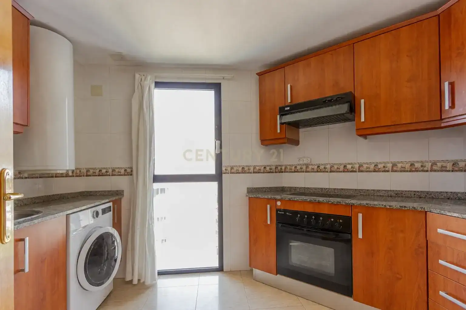 Cocina de Apartamento en venta en Calpe / Calp con Aire acondicionado, Piscina y Lavadora