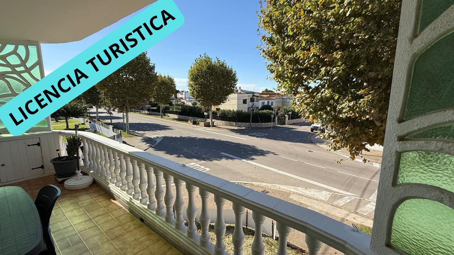 Vista exterior de Apartament en venda en Empuriabrava amb Aire condicionat, Calefacció i Terrassa