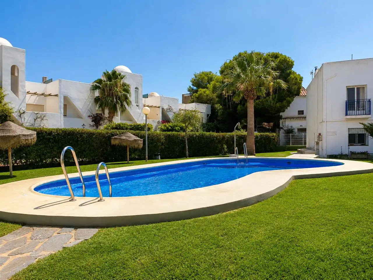 Piscina de Apartament en venda en Vera amb Aire condicionat i Piscina