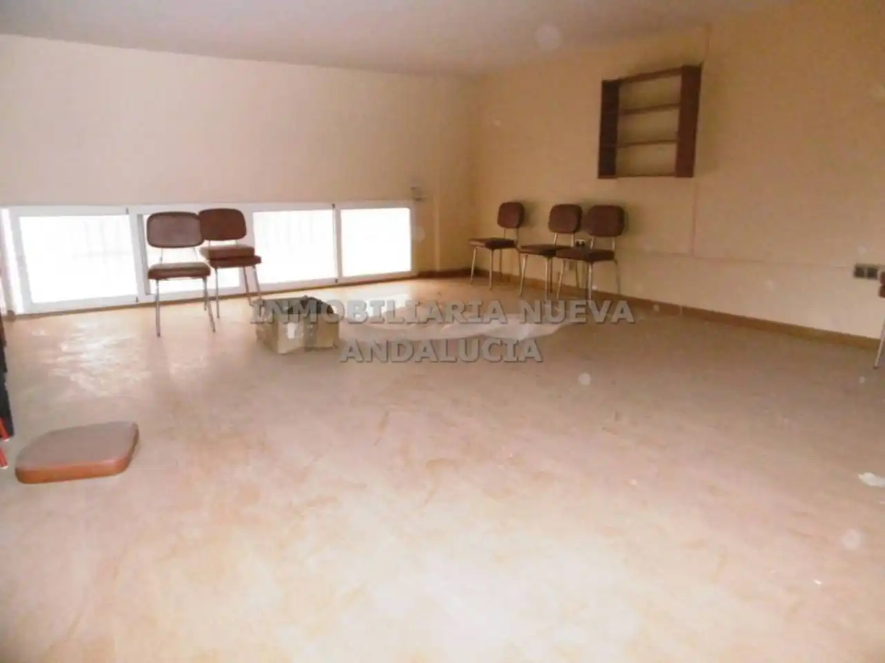 Local comercial de lloguer a Oliveros - Altamira, imagen 3