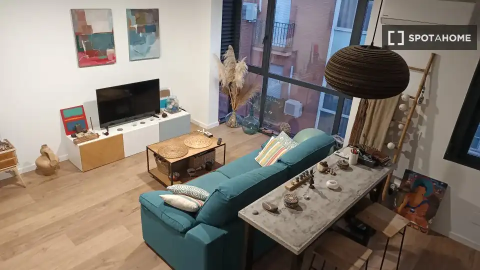 Sala d'estar de Pis de lloguer en Madrid amb Aire condicionat, Calefacció i Moblat