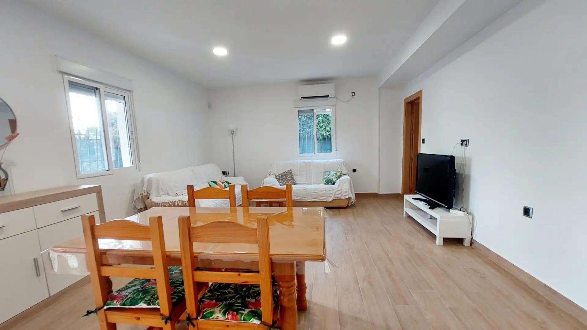 Sala d'estar de Finca rústica en venda en Murcia amb Aire condicionat, Calefacció i Jardí privat