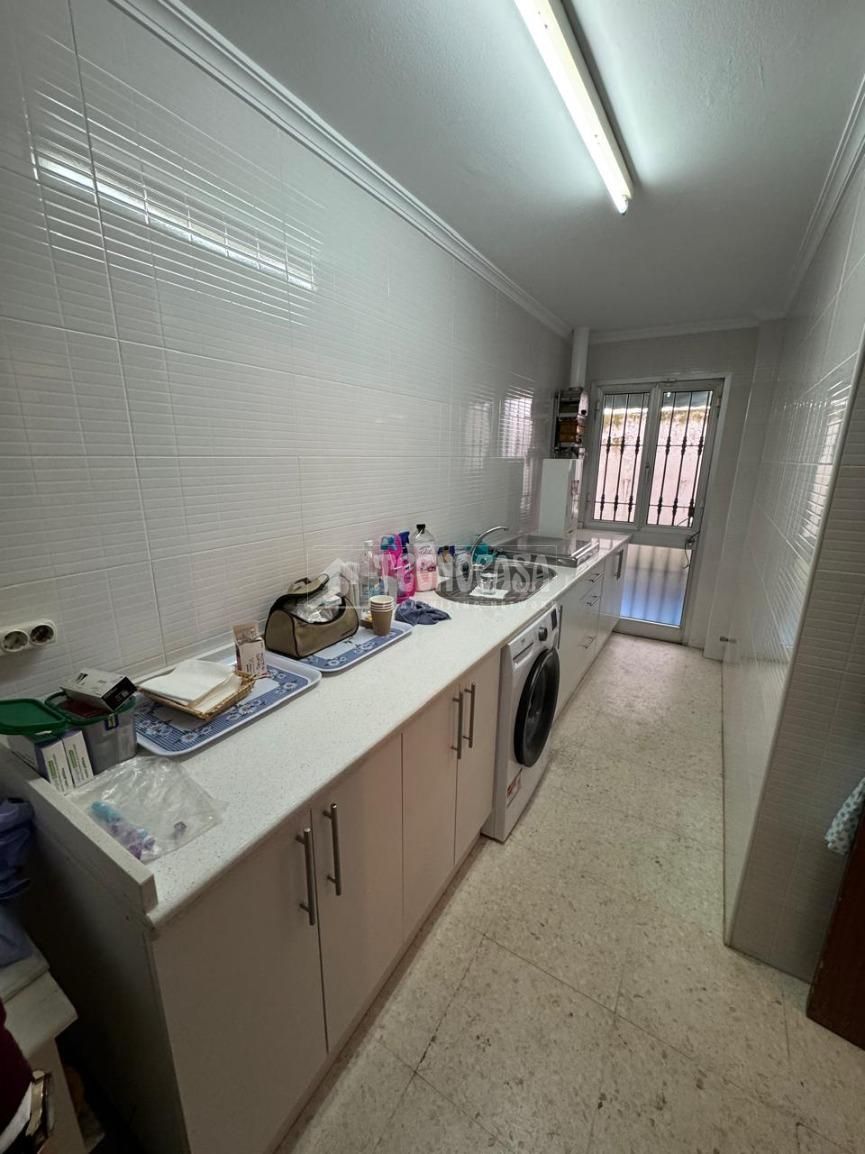 Building for sale in Bellavista