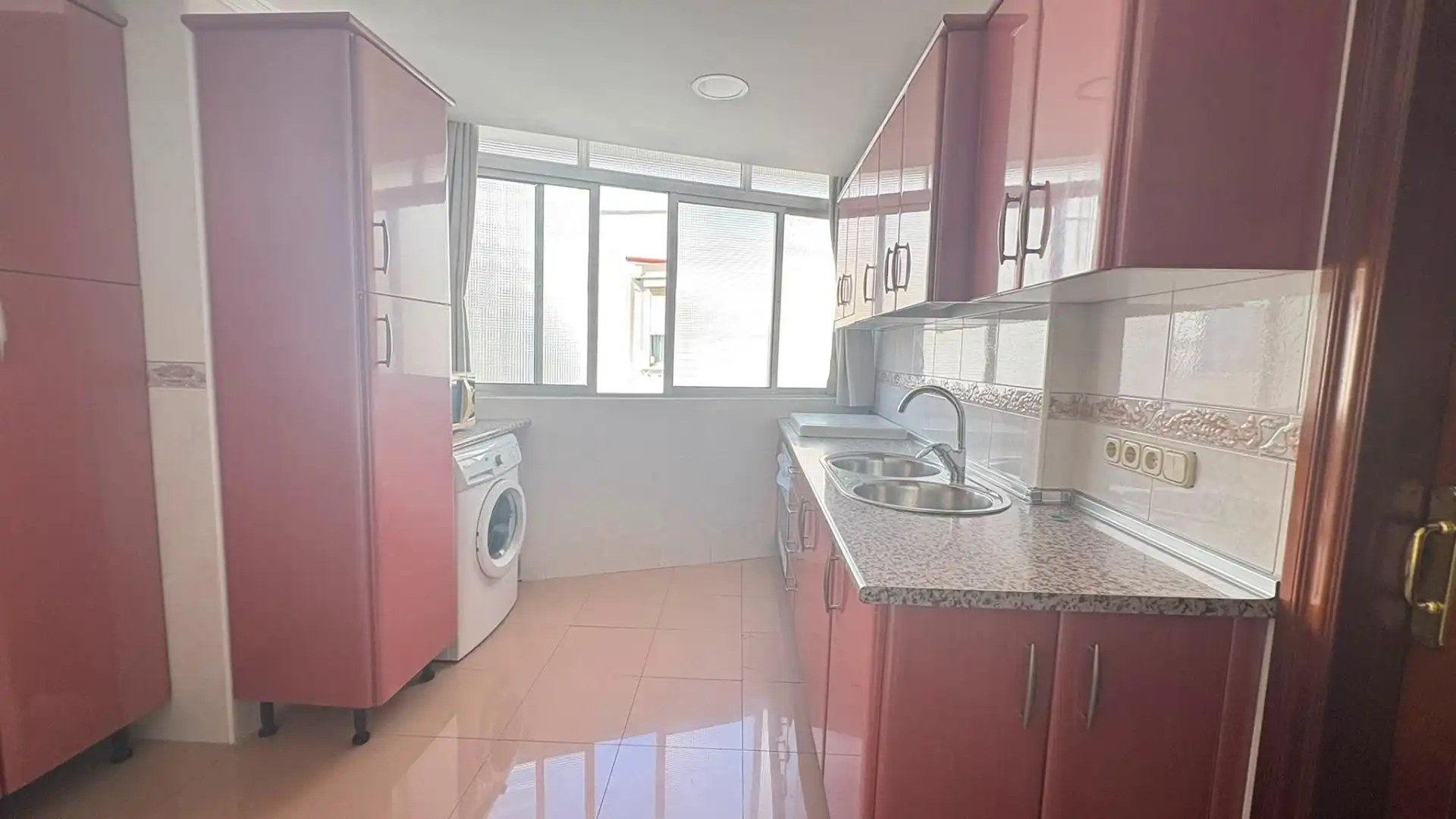 Cocina de Piso en venta en Málaga con Aire acondicionado y Terraza