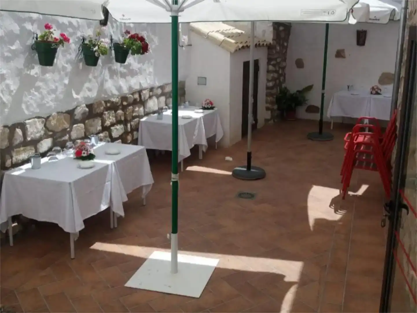 Local en venta en Sabiote con Amueblado