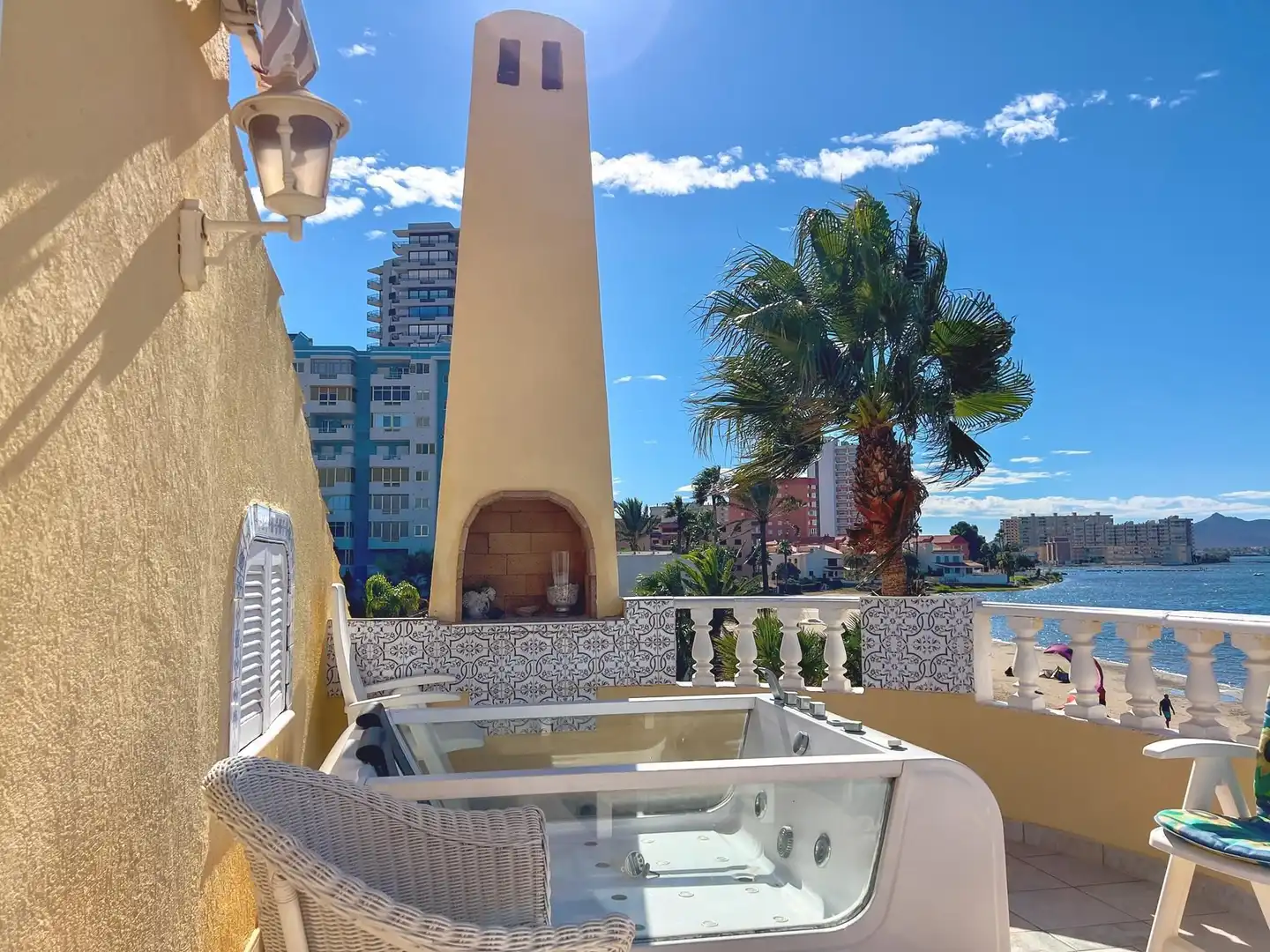 Terrasse von Haus oder Chalet zum Verkauf in La Manga del Mar Menor mit Klimaanlage, Heizung und Privatgarten