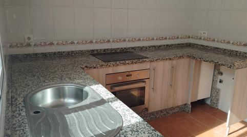 Foto 5 de Casa adosada en venda a Calle Salvia, Burguillos, Sevilla