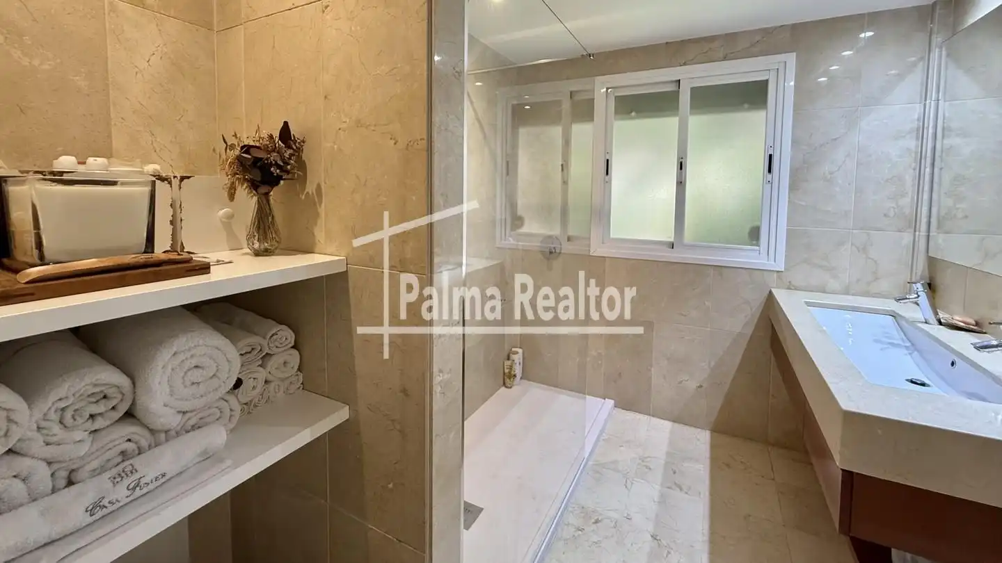 Bany de Dúplex en venda en  Palma de Mallorca amb Aire condicionat, Calefacció i Jardí privat
