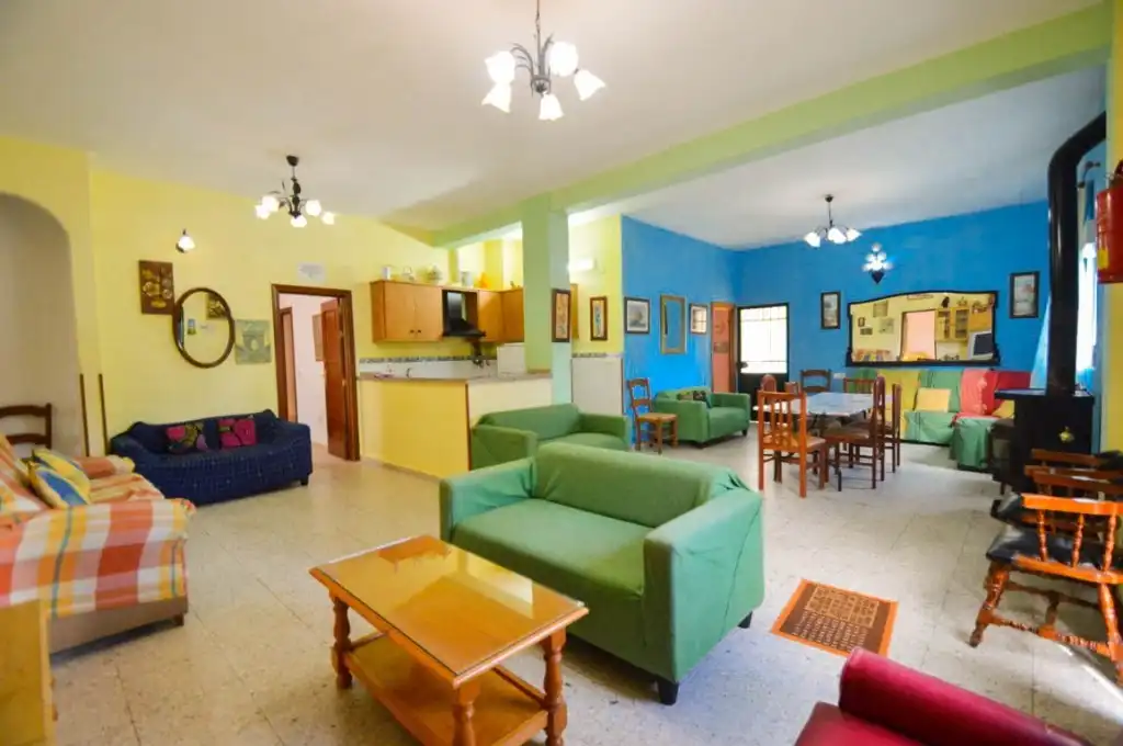 Sala d'estar de Finca rústica en venda en Archidona amb Jardí privat, Terrassa i Traster