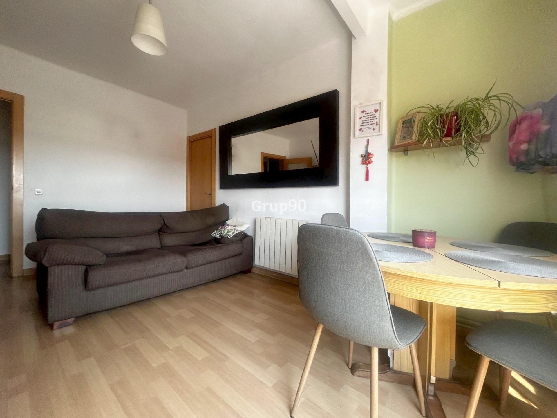 Living room of Flat for sale in  Lleida Capital  with Heating and Parquet flooring