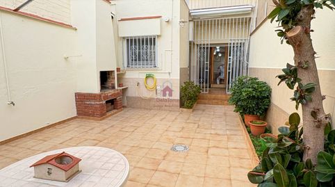Foto 2 de Casa o chalet en venta en Calle Borges Blanques, Les Arenes - La Grípia Can Montllor, Terrassa