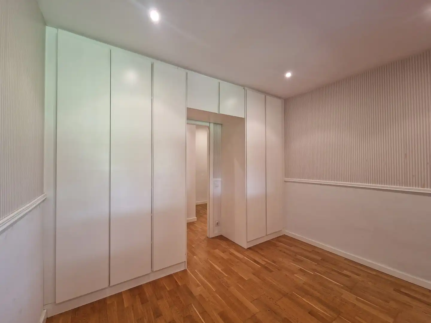 Ground floor for sale in Girona  with Air Conditioner, Heating and Terrace