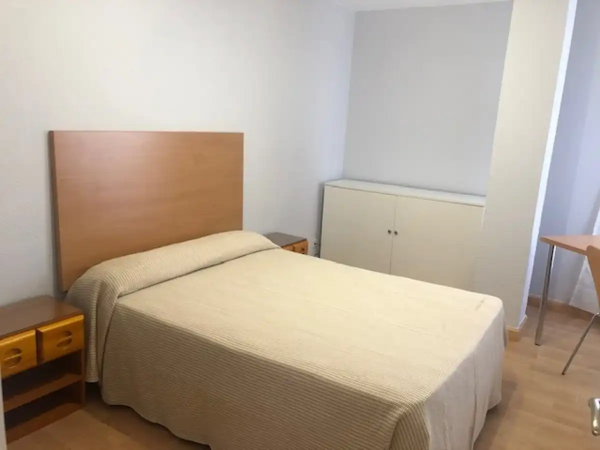 Piso de alquiler en Castilla - Hermida