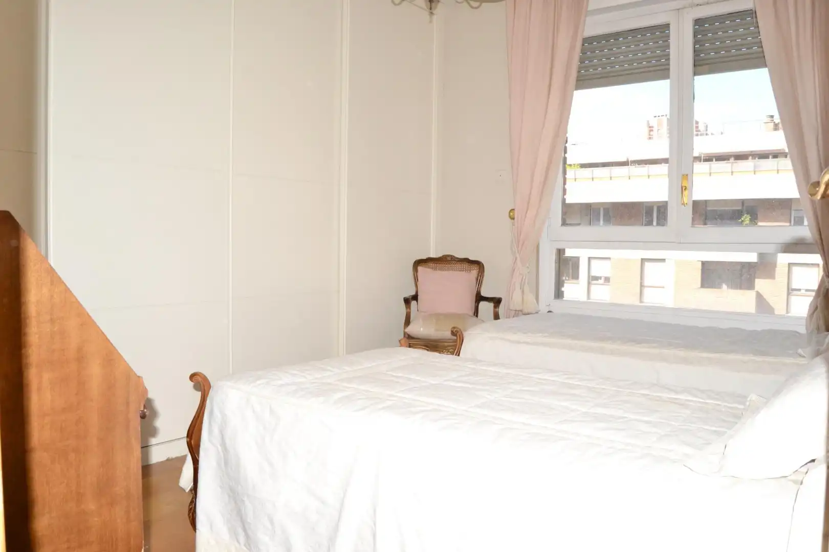 Habitación de Piso en venta en  Pamplona / Iruña con Parquet