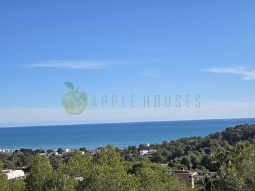 Terrain résidentiel à vendre à Avenida del Camí de Miralpeix