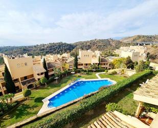 Vista exterior de Apartament de lloguer en Marbella amb Aire condicionat, Terrassa i Piscina