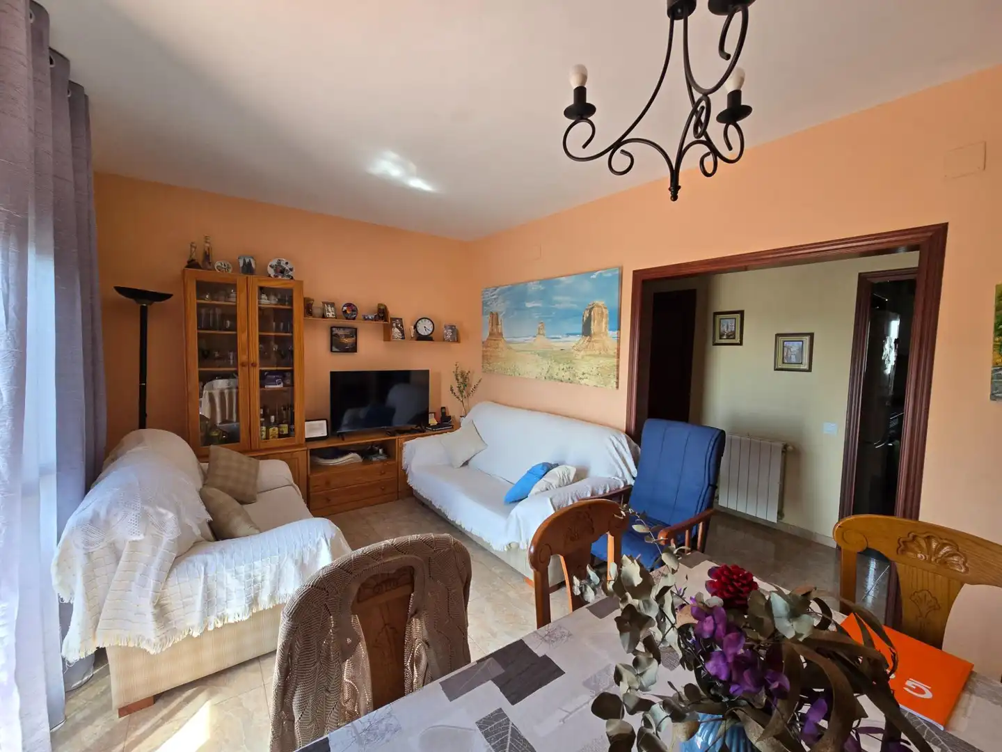 Sala d'estar de Casa o xalet en venda en Cunit amb Aire condicionat, Calefacció i Jardí privat