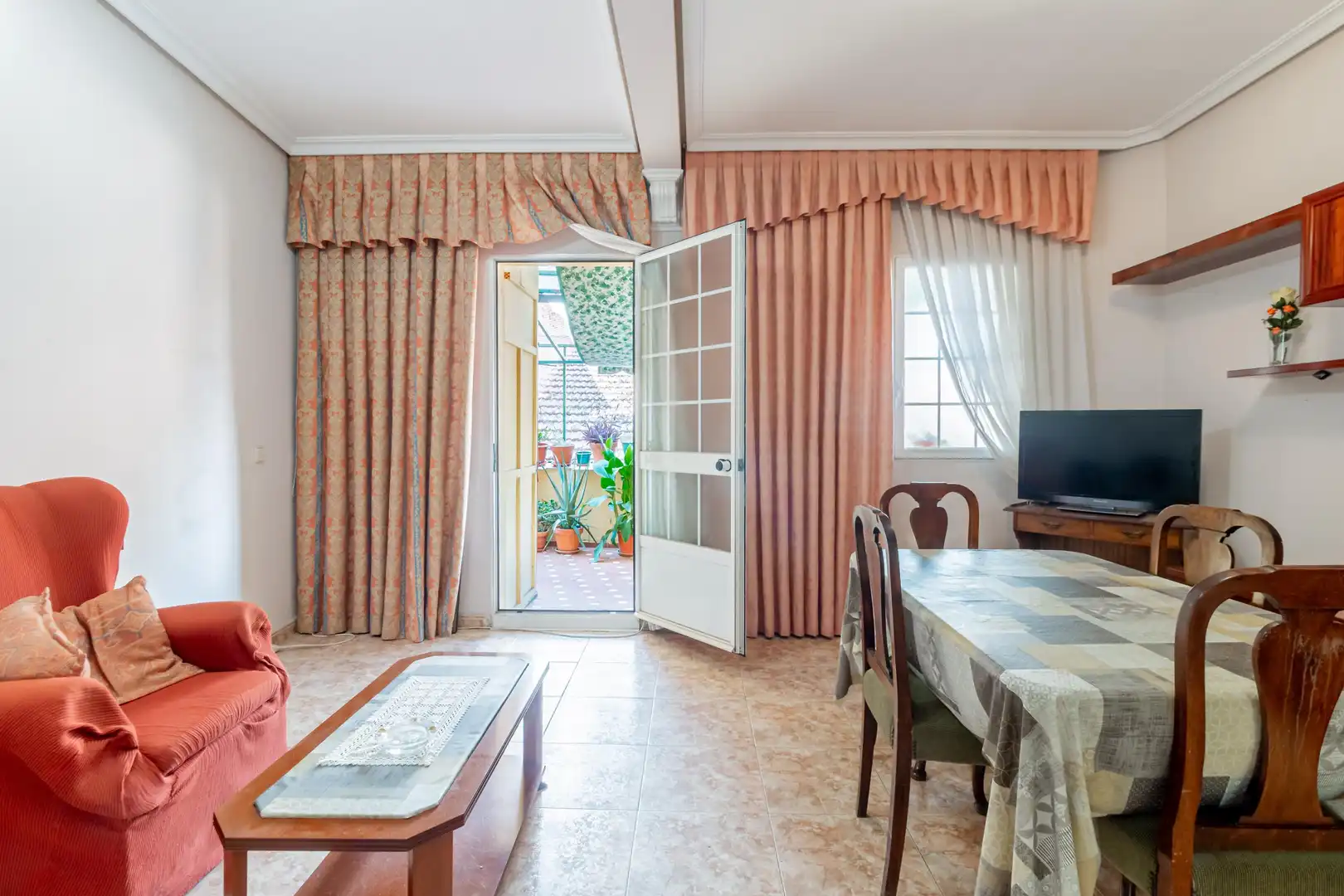 Sala de estar de Apartamento en venta en Madrid con Calefacción
