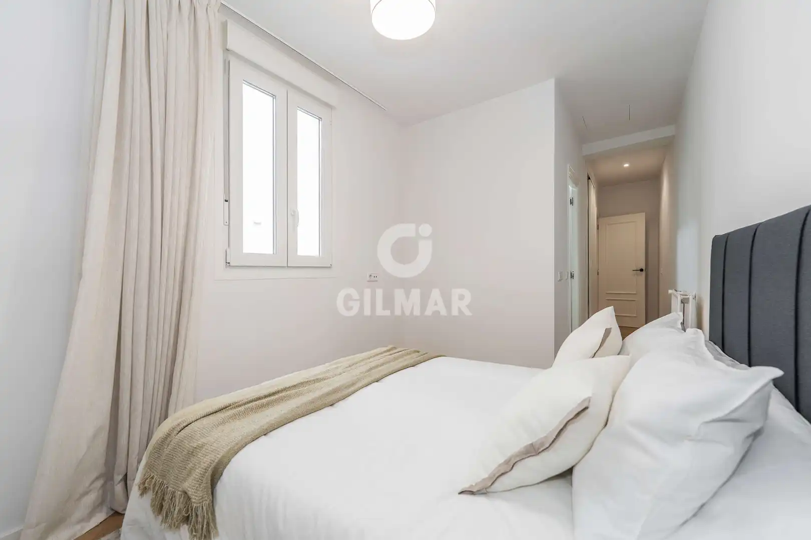 Bedroom of Flat for sale in Madrid  with Heating
