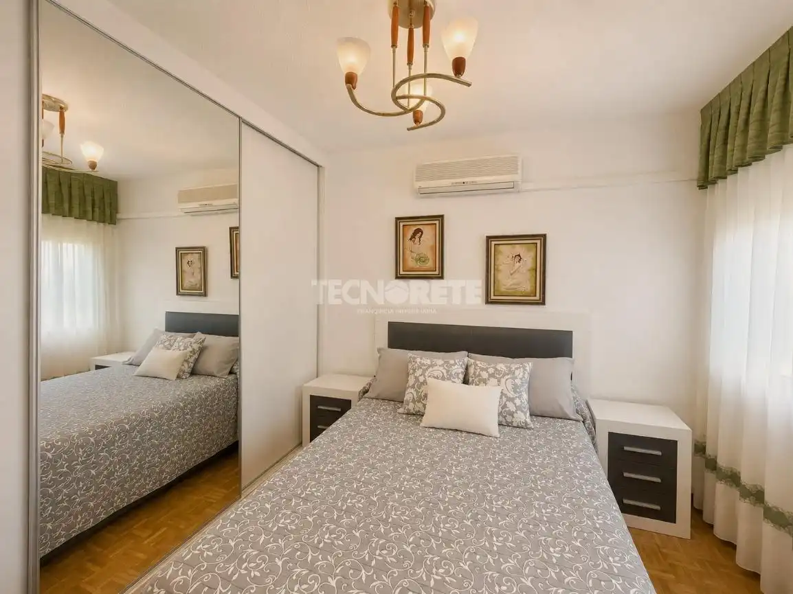 Habitación de Piso en venta en Madrid